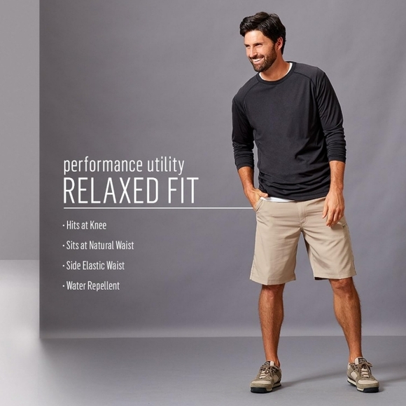 Wrangler Authentics Men's NWT Black Performance Side Elastic Utility Short Sz 42 - Picture 9 of 16